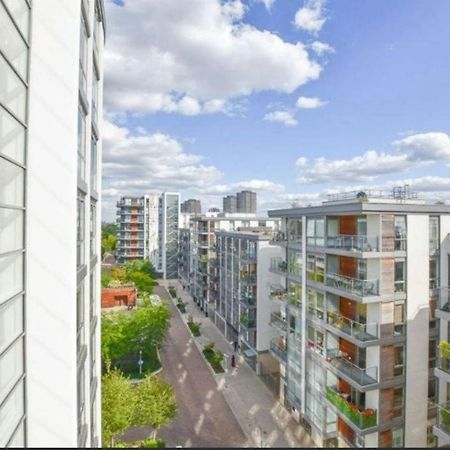 New Stylish 1 Bedroom Flat Stunning Balcony Views Brentford Zewnętrze zdjęcie